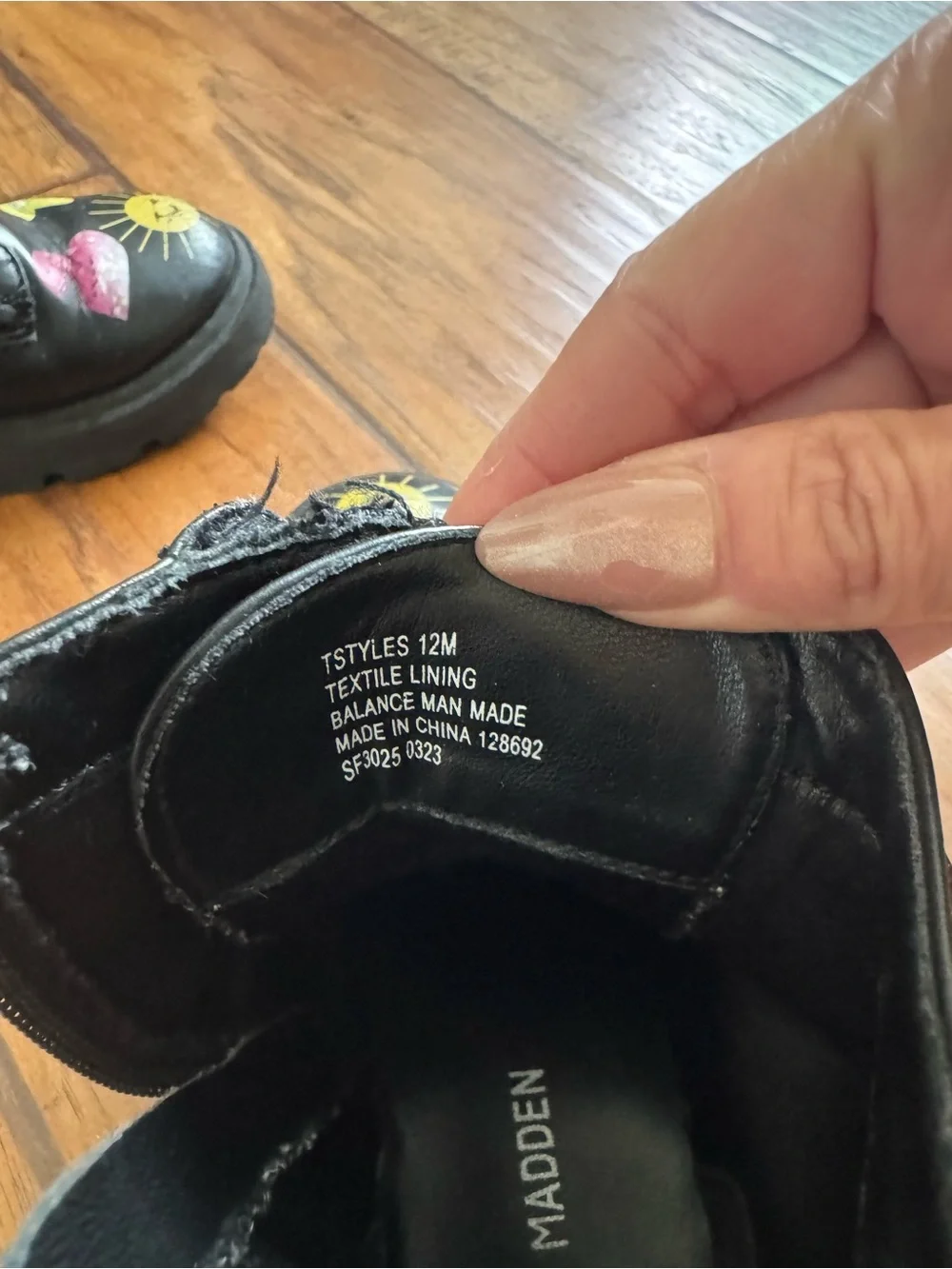 Steve Madden Girls Peace & Love Combat Boots – Size 12 Toddler